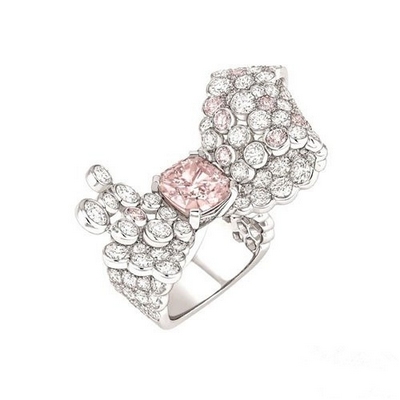 香港购物推荐：璀璨奢华 精选香奈儿1932顶级珠宝