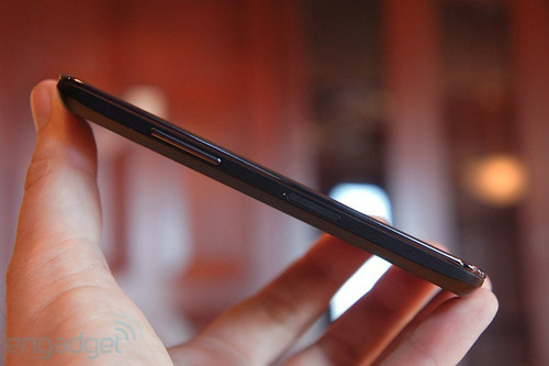 小米2杀手 四核强机Nexus 4真机抢先赏