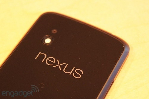 小米2杀手 四核强机Nexus 4真机抢先赏