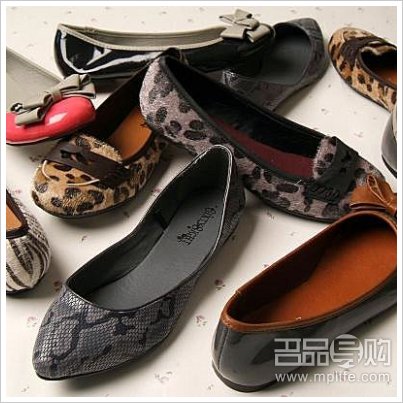 转季香港血拼败家6IXTY 8IGHT平价入