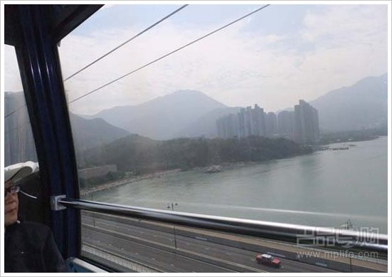 香港昂坪水晶缆车+大澳游记