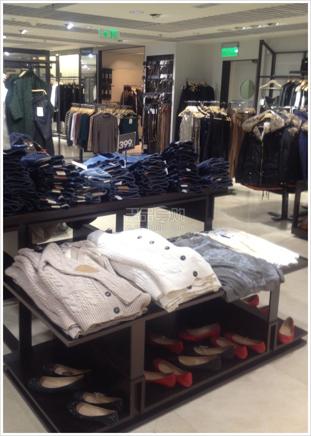 实拍香港机场ZARA新款PK内地