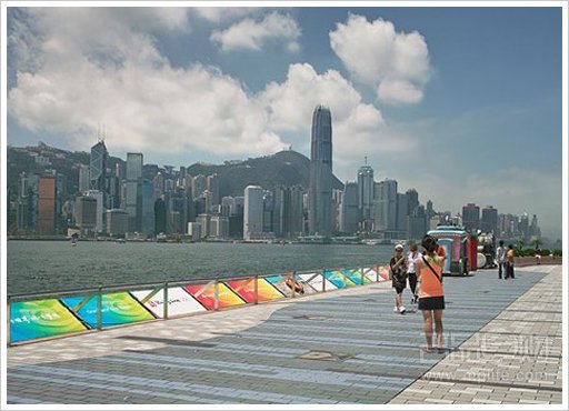 甜蜜香港游太平山顶迪士尼等