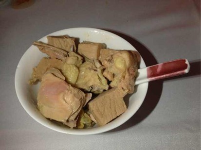 八月居 — 伴着美景尝美食