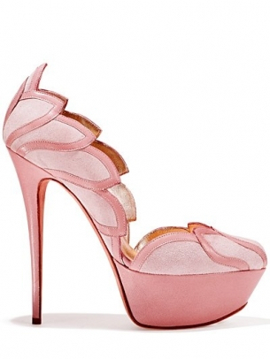 魔幻之美 后麦昆时代的绝美高跟鞋