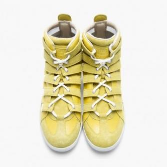 香港购物时尚：Maison Martin Margiela（MMM）新款时装鞋发布