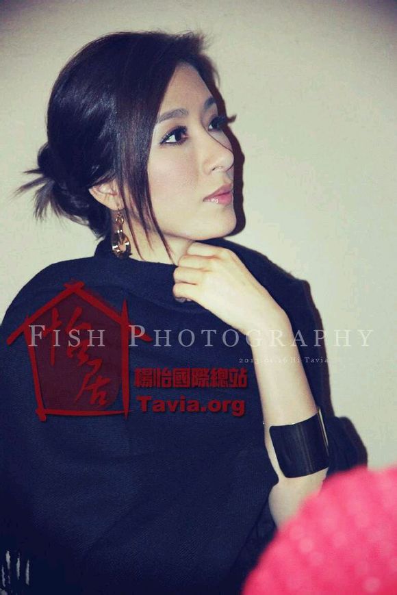 图集:<em>TVB女星</em>生活私照比拼 众花旦<em>谁最漂亮</em>?(