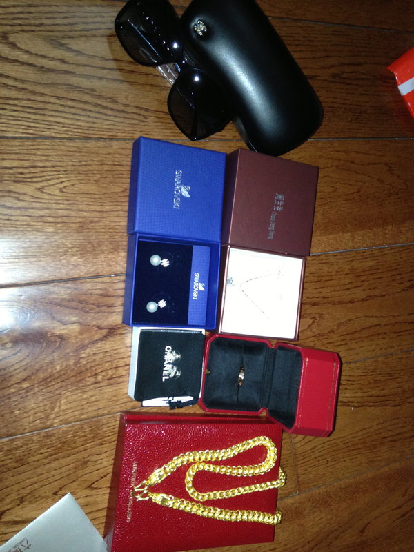 5月香港10万纯购物