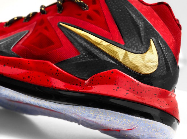 香港时尚新品:Nike LeBron James卫冕MVP纪念限量套装 香港时尚新品:Nike LeBron James卫冕MVP纪念限量套装