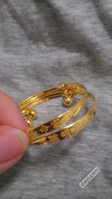 金价又跌了,香港周生生入手的金饰,亮瞎双眼啊!