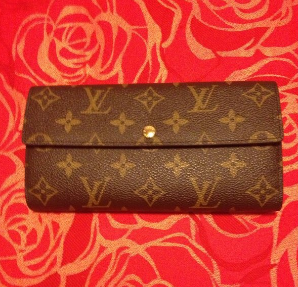 速游香港海港城只买LV共4个