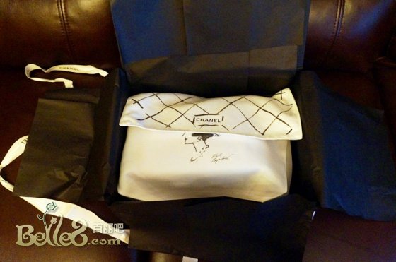 香港晒货:两只CHANEL包+巴黎世家包