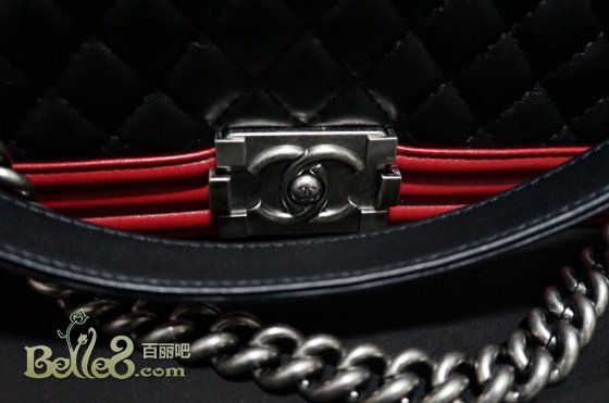 香港晒货:两只CHANEL包+巴黎世家包