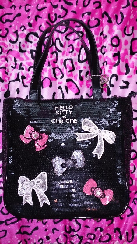 香港晒货:cheche的手工亮片包+bally包包+ferragamo鞋子