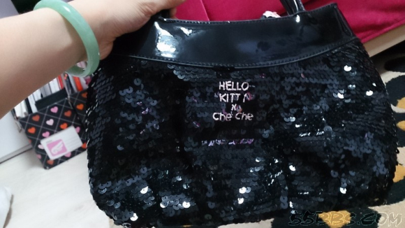 香港晒货:cheche的手工亮片包+bally包包+ferragamo鞋子