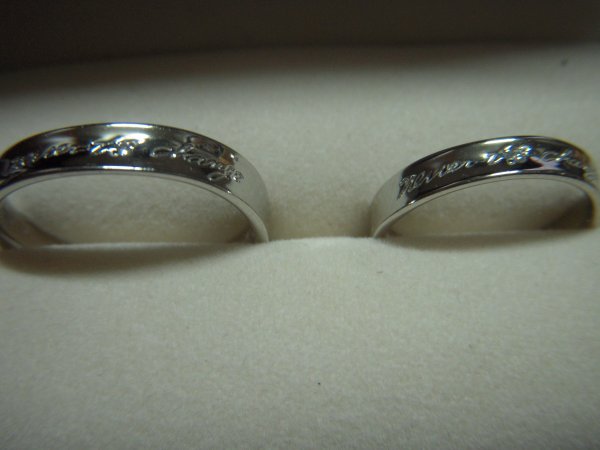 香港晒货:Blue家闪闪,Ferragamo鞋,coach白菜价鞋等