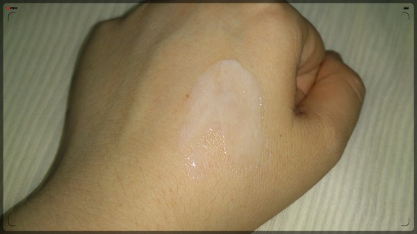 熟龄肌抗老香港购物必选 网友实测2款雅诗兰黛精华