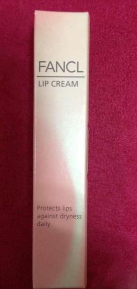 香港购物推荐:小编精选七款高人气 秋冬必备平价润唇膏