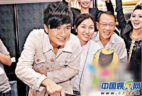 港媒曝41岁古巨基今夏娶<em>女助手Lorraine</em> 结束2