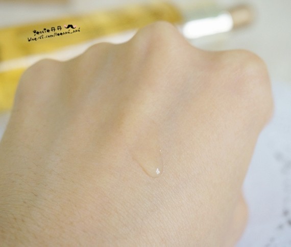 香港购物精选:轻熟龄V脸神器 实测GUERLAIN (娇兰)帝皇蜂姿黄金复原蜜