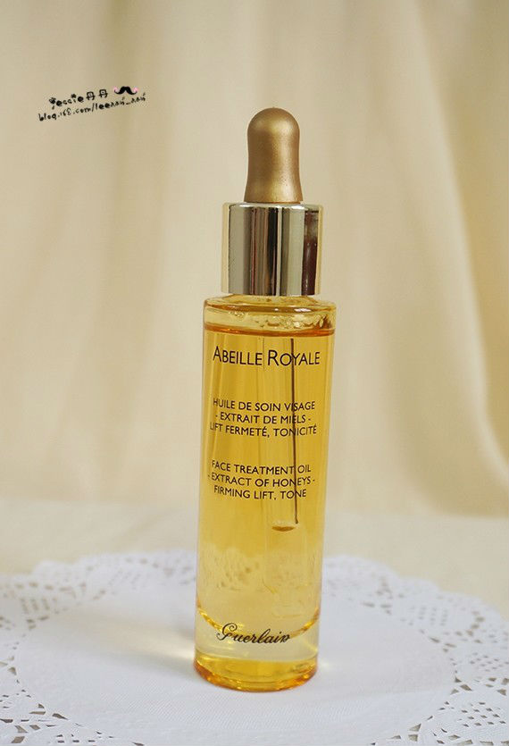 香港购物精选:轻熟龄V脸神器 实测GUERLAIN (娇兰)帝皇蜂姿黄金复原蜜