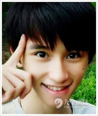 图集:揭秘藏身豪门的继承者 马云之子完胜王思