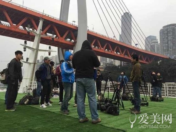 奔跑吧兄弟重庆站录制 羽泉白百何当嘉宾(图集