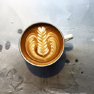 香港美食推荐：HK人气的清新文艺咖啡馆“Holly Brown”