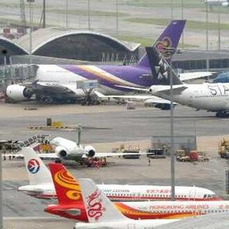 香港民航处批准6间航空公司下调客运燃油附加费 香港机场新客运廊启用