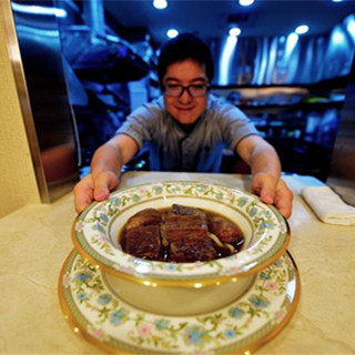 台湾“天价”牛肉面：最贵的一碗卖2000元(图)