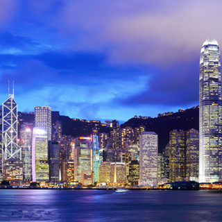 “维港”“茶餐厅”“李小龙”入选１４张香港文化名片　