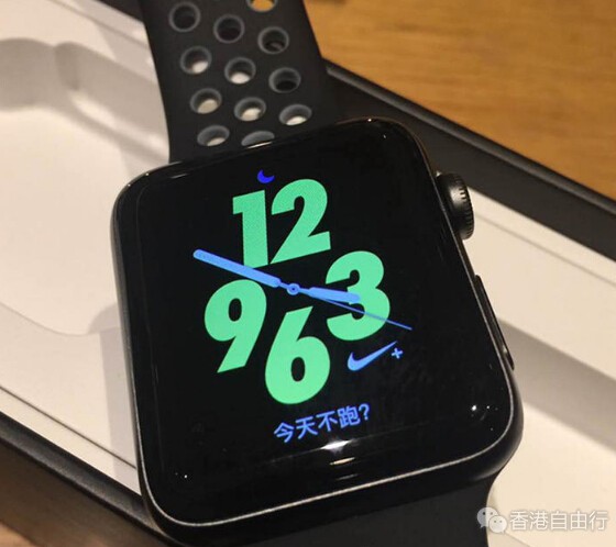 apple watch nike 真正值得显摆的是这里,nike 订制表盘,这可是