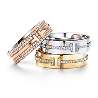 香港时尚：Tiffany & Co. 情人节推出 Tiffany T Two 戒指