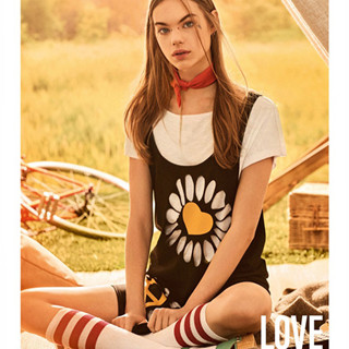 香港时尚：Love Moschino 推出2017春夏系列