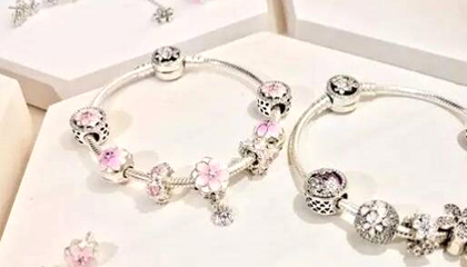 香港购物：史上最全潘多拉手链搭配攻略