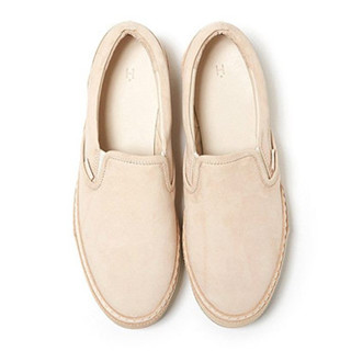 香港时尚：Hender Scheme 推出经典 Vans Slip-On 全新致敬鞋款