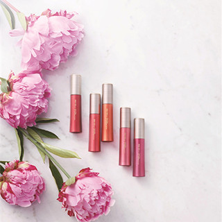 香港购物：唇萃酵养 蔷薇釉惑—苏秘37°（SU:M37°）花妍悦色精华护理唇釉全系5色诱惑上市