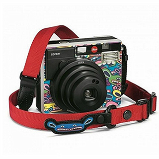 徕卡推出特别版 SOFORT “LimoLand by Jean Pigozzi”相机