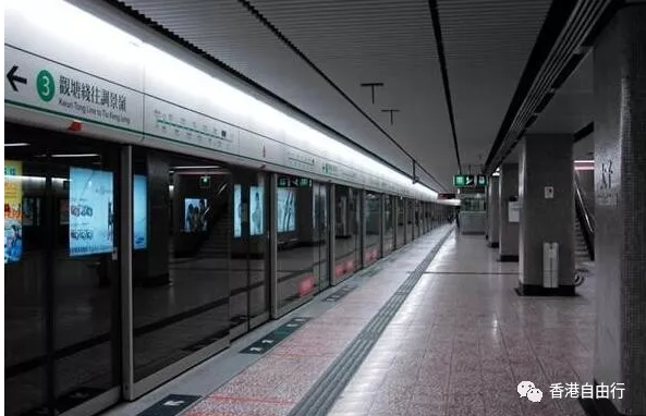 好消息!以后去香港坐地铁、打车.也可以用微信
