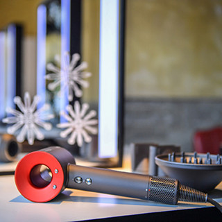 香港购物：拥有健康强韧发质 打造全新圣诞造型 戴森 Dyson Supersonic™中国红吹风机再度来袭