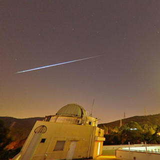下周四赏流星雨 下月底月全食！
