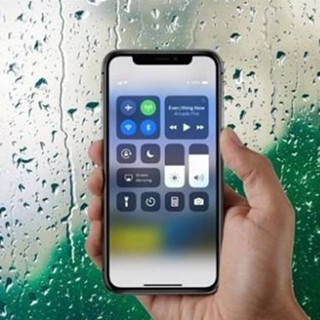 苹果正为iPhone开发曲面屏 可手势操控