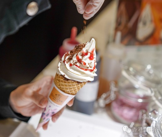 香港美食推介：GODIVA歌帝梵推出充滿玩味色彩的自選配搭軟冰淇淋