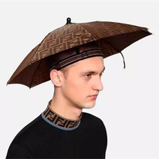 香港时尚：Fendi 雨伞帽子正式上架