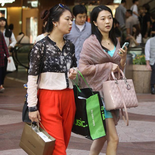 季候风周六杀到香港﻿ 万圣节19℃