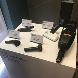 香港购物：Electrolux家推出全新直立式无限吸尘机方便实用！（附地址）