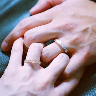 香港购物：想携手相爱如初那就选择周生生新出的Promessa Duet对戒吧！