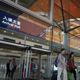 港珠澳大桥香港口岸将设大型零售店 满足旅客购物需求