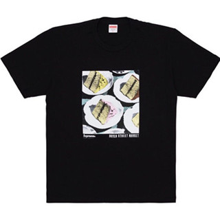 香港时尚：Supreme x Dover Street Market 联名限定 T-Shirt 登场