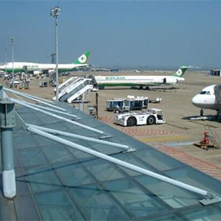 澳门机场3月1日起禁止随身携带超30cm自拍杆